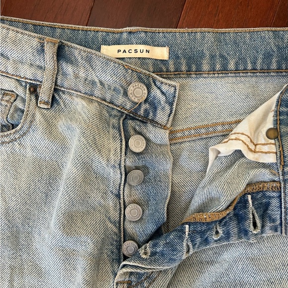 Pac Sun Blue Button Up Denim High Rise Jeans Straight Leg 26" X 25” Knee Rip - Picture 2 of 9